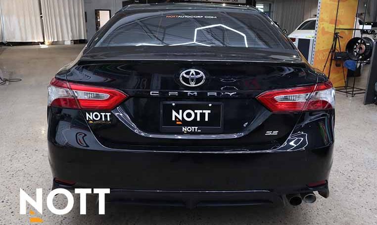 2019 TOYOTA CAMRY SE