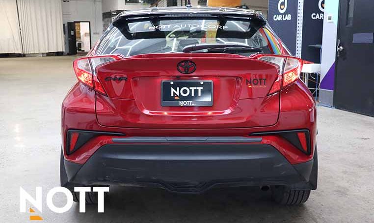 2021 TOYOTA CHR XLE PREMIUM | NO ACCIDENTS | LOCAL MB VEHICLE | TWO SETS OF WHEELS