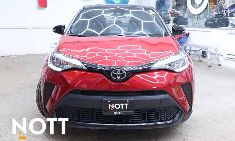 2021 TOYOTA CHR XLE PREMIUM | NO ACCIDENTS | LOCAL MB VEHICLE | TWO SETS OF WHEELS