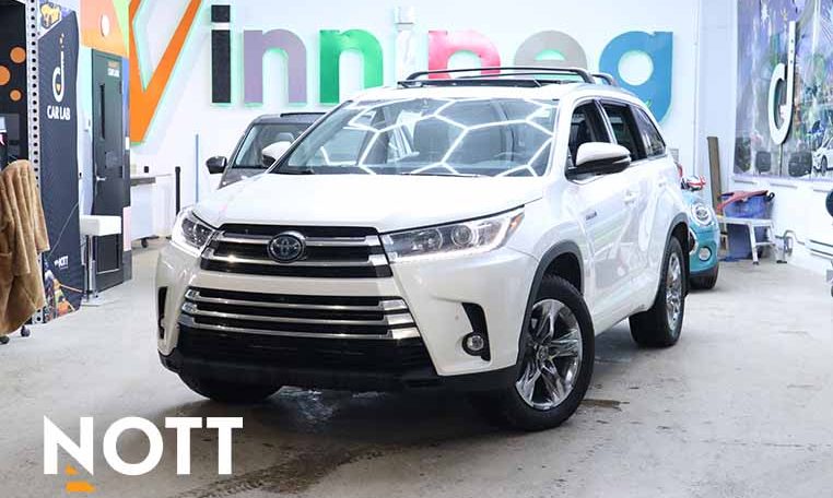 2019 TOYOTA HIGHLANDER HYBRID LIMITED | 7-Passenger | Hybrid | No accidents | New Front Brakes