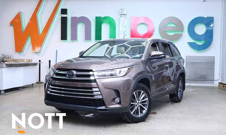 2019 TOYOTA HIGHLANDER XLE | Low Mileage | No Accidents