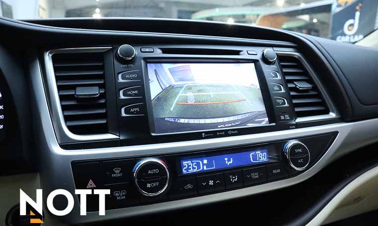 2019 TOYOTA HIGHLANDER XLE | Low Mileage | No Accidents