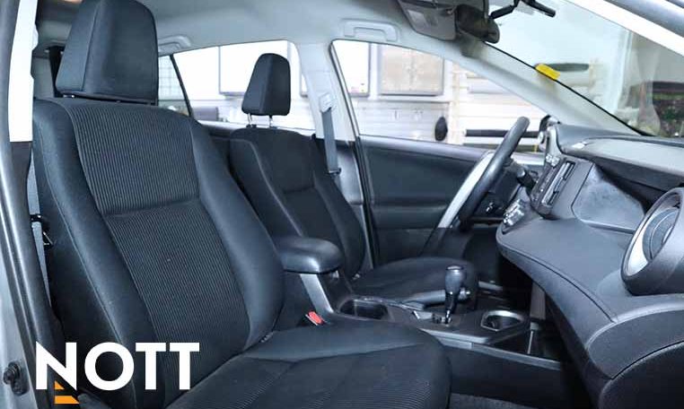 2016 TOYOTA RAV-4 LE 2 Sets of Tires | Remote Start