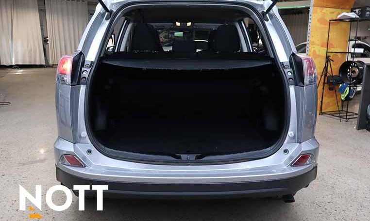 2016 TOYOTA RAV-4 LE 2 Sets of Tires | Remote Start