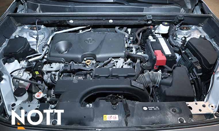 2019 TOYOTA RAV-4 LE | TWO SETS OF WHEELS | LOW KM