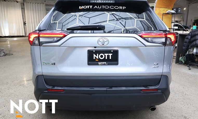 2019 TOYOTA RAV-4 LE | TWO SETS OF WHEELS | LOW KM