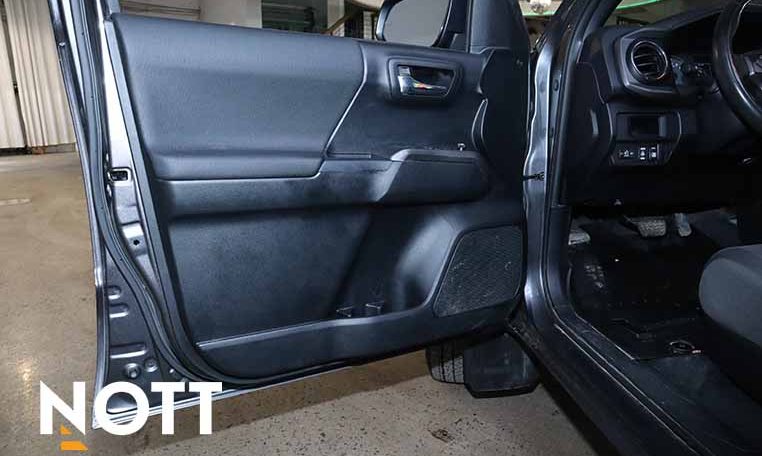 2017 TOYOTA TACOMA  TRD LOCAL