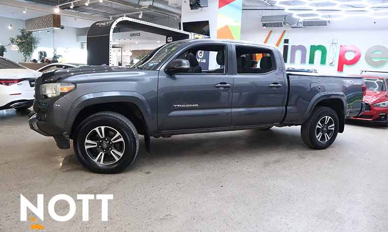 2017 TOYOTA TACOMA  TRD LOCAL