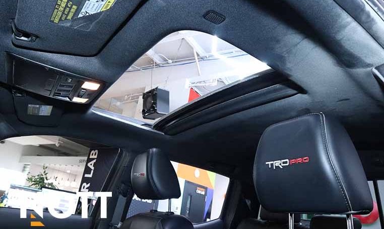 2023 TOYOTA TACOMA TRD PRO | Manual | No Accidents