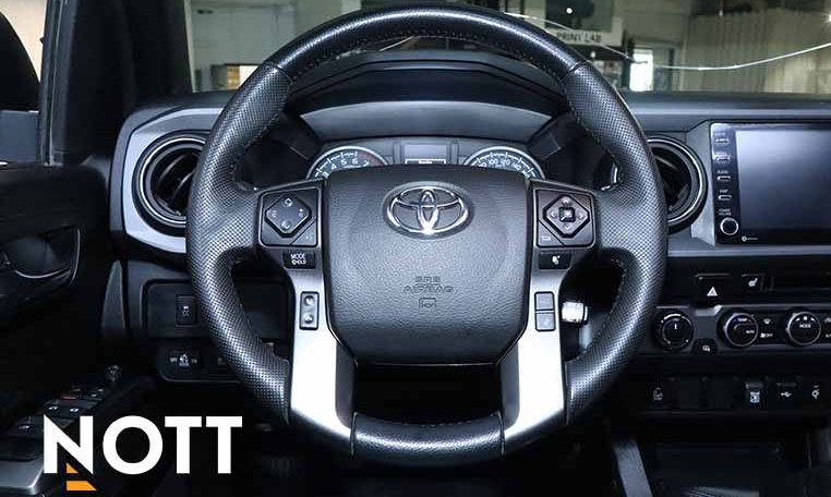 2023 TOYOTA TACOMA TRD PRO | Manual | No Accidents