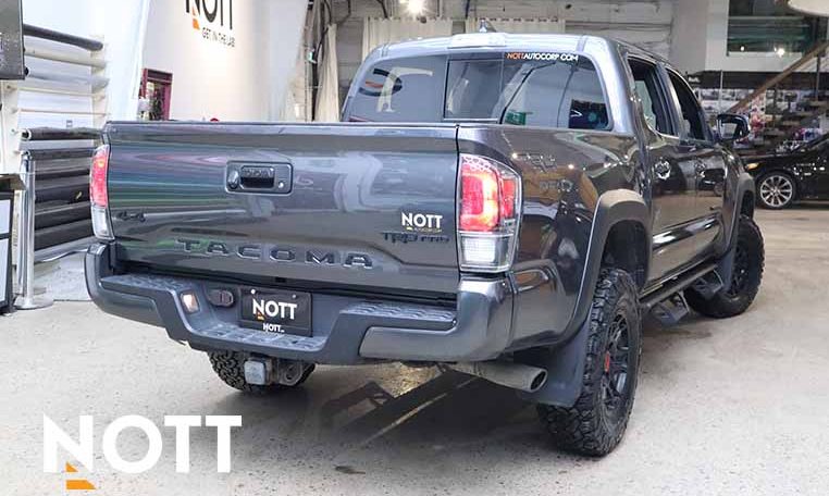 2023 TOYOTA TACOMA TRD PRO | Manual | No Accidents