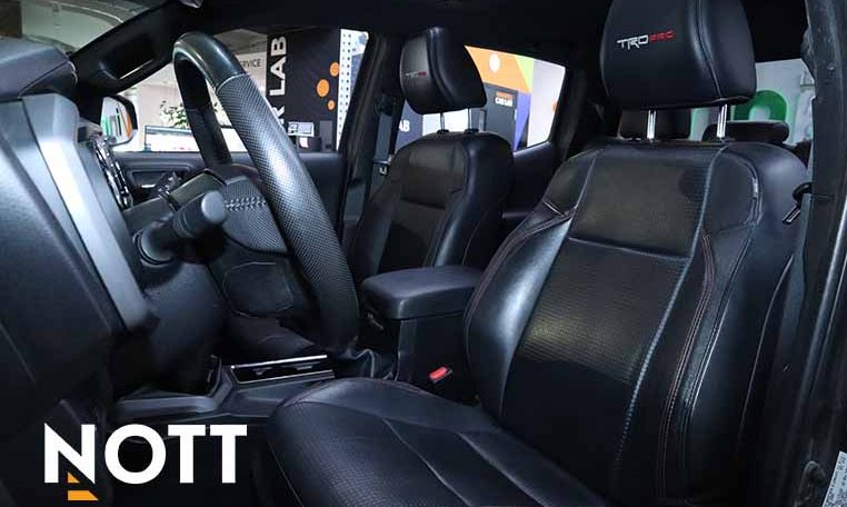 2023 TOYOTA TACOMA TRD PRO | Manual | No Accidents