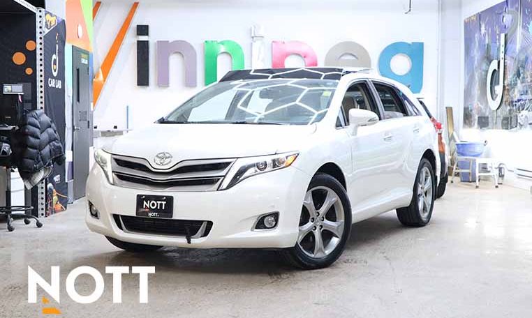 2016 TOYOTA Venza LIMITED | LOCAL | ONE-OWNER