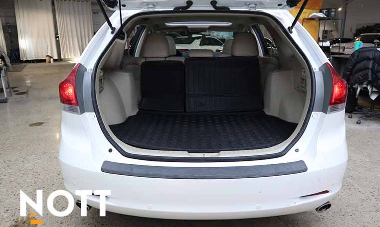 2016 TOYOTA Venza LIMITED | LOCAL | ONE-OWNER