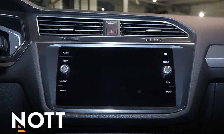 2023 VOLKSWAGEN TIGUAN COMFORTLINE R-LINE BLACK EDITION | LOCAL | ONE OWNER | NO ACCIDENTS