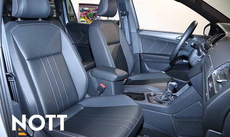 2023 VOLKSWAGEN TIGUAN COMFORTLINE R-LINE BLACK EDITION | LOCAL | ONE OWNER | NO ACCIDENTS