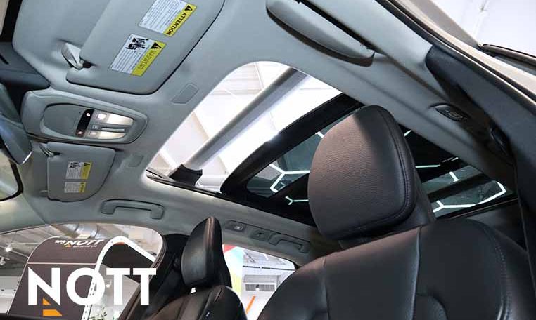 2023 VOLVO XC60 Plus Dark Theme | B6 AWD