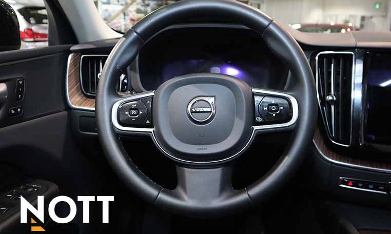 2023 VOLVO XC60 Plus Dark Theme | B6 AWD