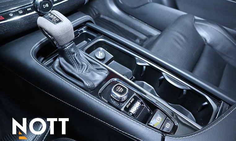 2020 VOLVO XC90 T6 Inscription | 7-Passenger