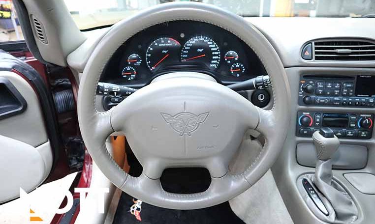2003 CHEVROLET CORVETTE 50th ANNIVERSARY LOW KMs | NO ACCIDENTS