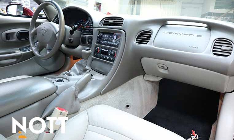 2003 CHEVROLET CORVETTE 50th ANNIVERSARY LOW KMs | NO ACCIDENTS
