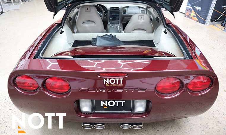 2003 CHEVROLET CORVETTE 50th ANNIVERSARY LOW KMs | NO ACCIDENTS