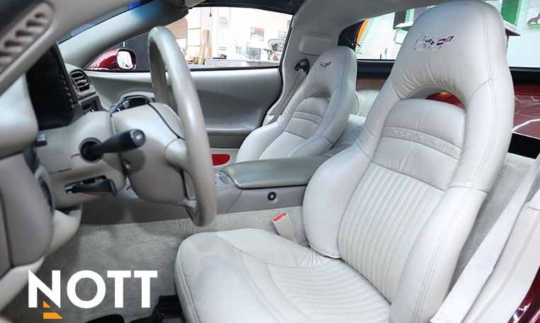 2003 CHEVROLET CORVETTE 50th ANNIVERSARY LOW KMs | NO ACCIDENTS