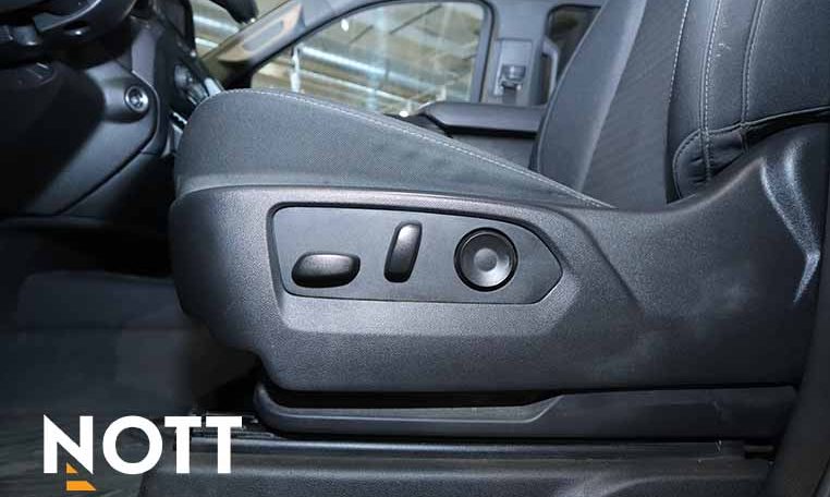 2023 CHEVROLET SILVERADO 1500 TRAIL BOSS CUSTOM NO ACCIDENTS - LOW KM'S