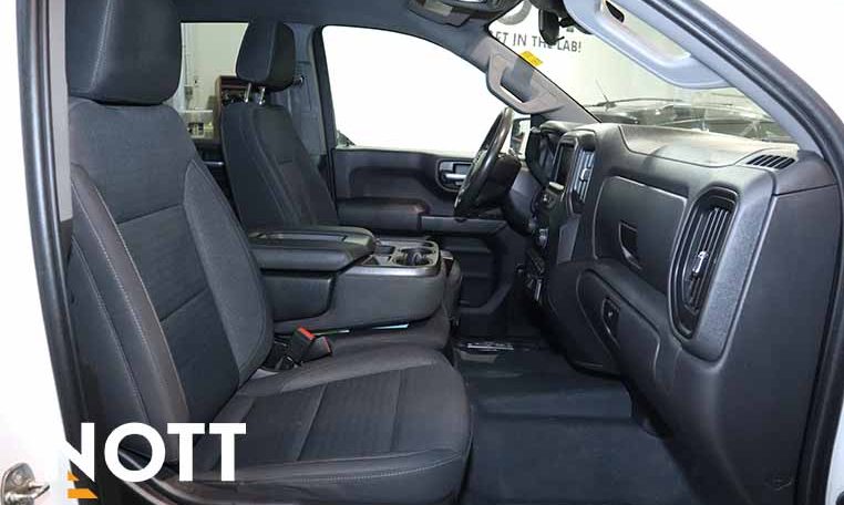 2023 CHEVROLET SILVERADO 1500 TRAIL BOSS CUSTOM NO ACCIDENTS - LOW KM'S