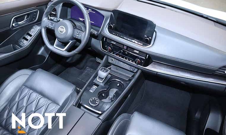 2021 NISSAN ROGUE PLATINUM | Low Mileage