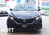 2021 TOYOTA CAMRY SE | All Wheel Drive | 2 Set of Tires/Wheels | One-owner | Local