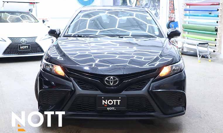 2021 TOYOTA CAMRY SE | All Wheel Drive | 2 Set of Tires/Wheels | One-owner | Local
