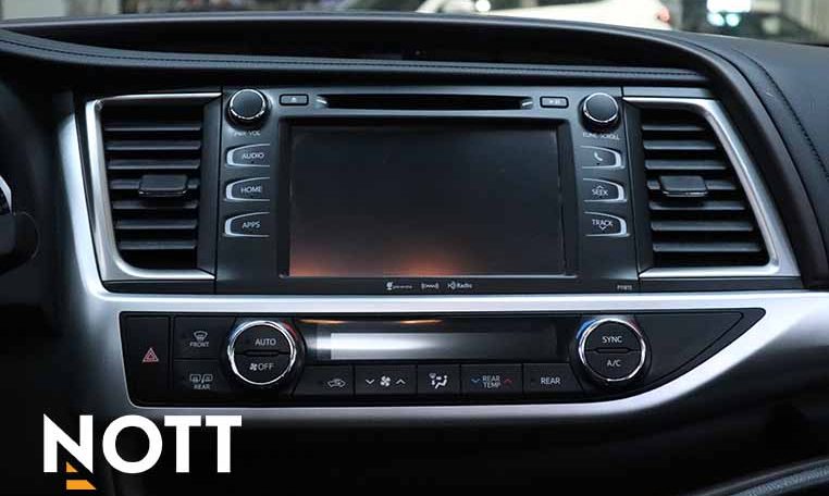 2019 TOYOTA HIGHLANDER LE NO ACCIDENTS | AWD