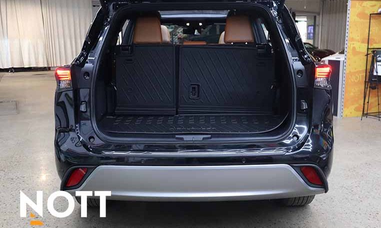 2024 TOYOTA HIGHLANDER PLATINUM | No Accidents