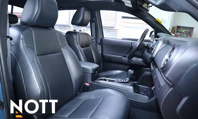 2019 TOYOTA TACOMA TRD Sport LOCAL | NO ACCIDENTS | RARE COLOUR