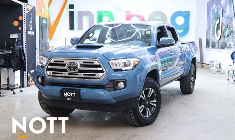 2019 TOYOTA TACOMA TRD Sport LOCAL | NO ACCIDENTS | RARE COLOUR
