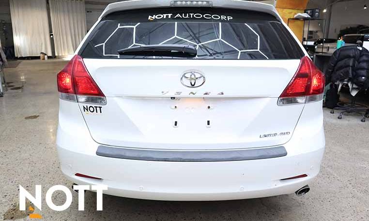 2016 TOYOTA Venza LIMITED | LOCAL | ONE-OWNER