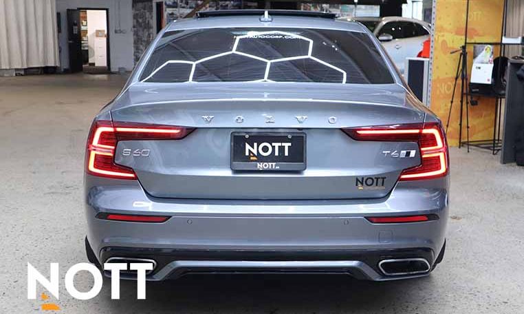 2020 VOLVO S60 R-DESIGN