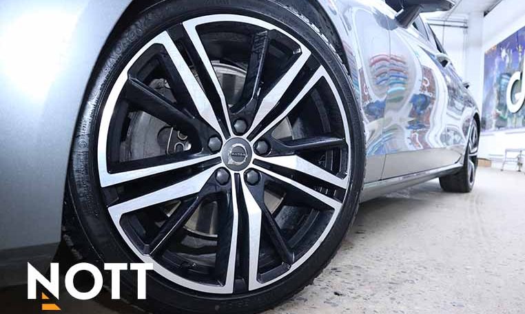 2020 VOLVO S60 R-DESIGN