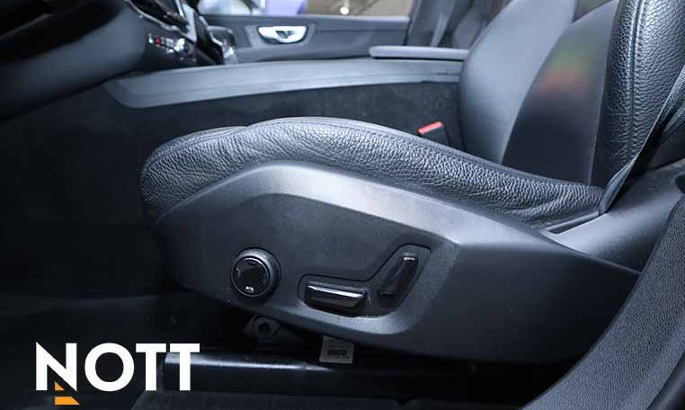 2018 VOLVO XC60 T6 INSCRIPTION | Local Manitoba
