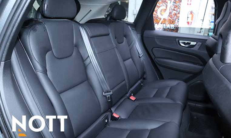 2018 VOLVO XC60 T6 INSCRIPTION | Local Manitoba