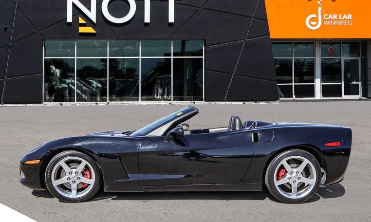 2005 CHEVROLET CORVETTE CONVERTIBLE 1SB 1 OWNER | LOCAL | LOW KM