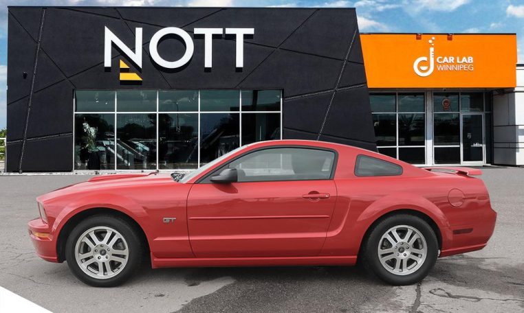 2005 FORD MUSTANG GT