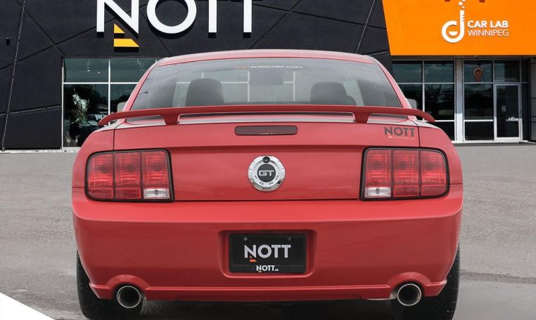 2005 FORD MUSTANG GT