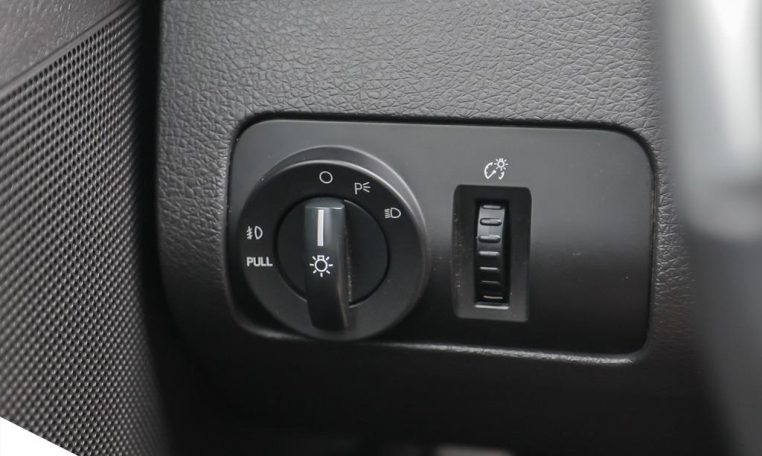 2005 FORD MUSTANG GT