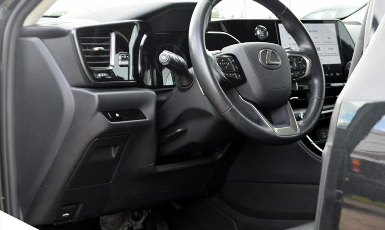 2023 LEXUS NX    NX 250