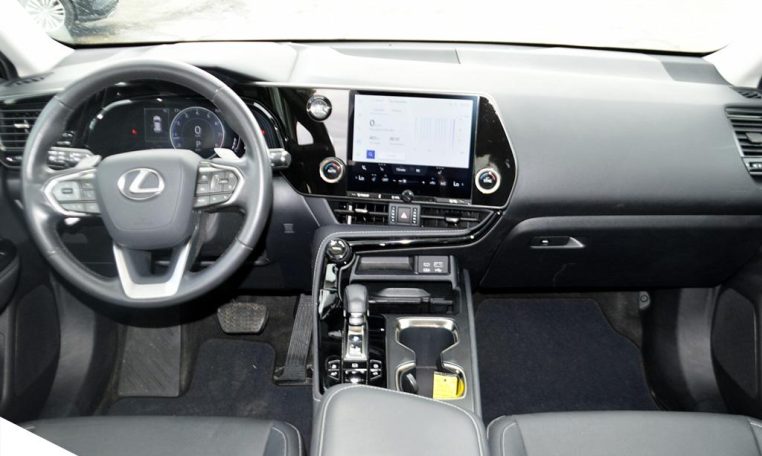 2023 LEXUS NX    NX 250