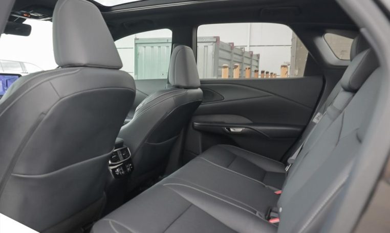 2023 LEXUS RX  RX 350H | Luxury | Low Mileage
