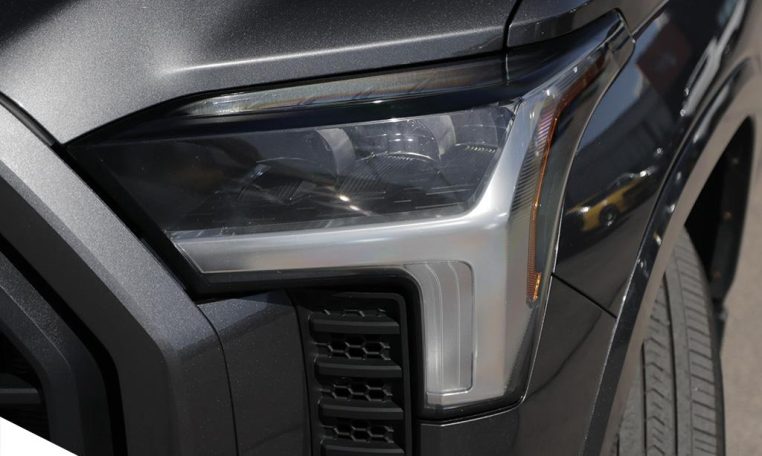 2024 TOYOTA TUNDRA | No Accidents | One Owner