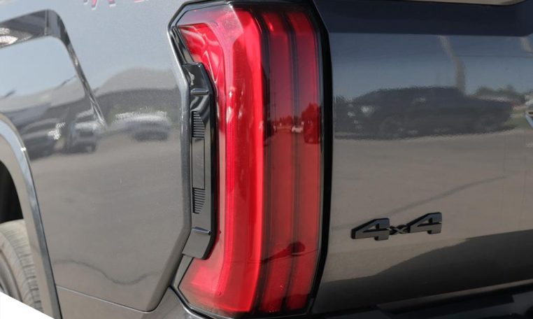 2024 TOYOTA TUNDRA | No Accidents | One Owner